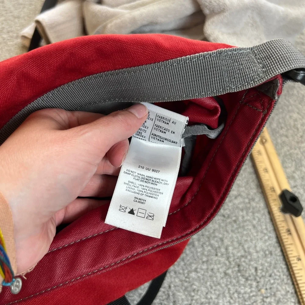 Columbia triple canyon Backpack Red Grey Roll Top Dry Bag hiking daypack outdoor